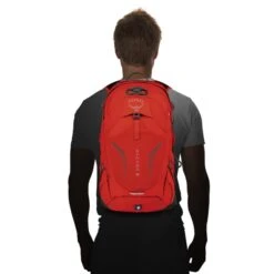 Osprey Syncro Daypack -12 Liter - Zwart 19 Osprey Syncro Daypack -12 Liter - Zwart -Buiten Kamperen osprey syncro 12 oplichaam