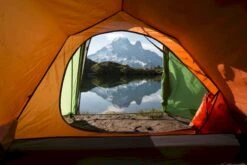 Vango Scafell 300+ Tunneltent - 3 Persoons 10 Vango Scafell 300+ Tunneltent - 3 Persoons -Buiten Kamperen vango scafell 300plus 2