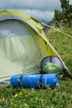 Vango Soul 200 Tunneltent - 2 Persoons 15 Vango Soul 200 Tunneltent - 2 Persoons -Buiten Kamperen vango soul 100 1